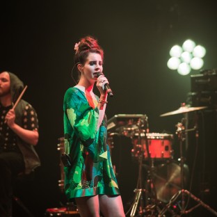 Ultraviolence de Lana del Rey debuta en No. 1 en Billboard 200