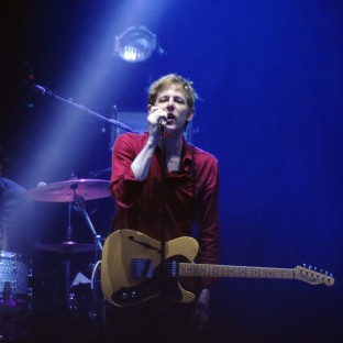 Misterioso anuncio de Spoon para el 10 de junio