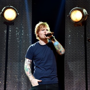 Ed Sheeran habla sobre escribir música para Hilary Duff