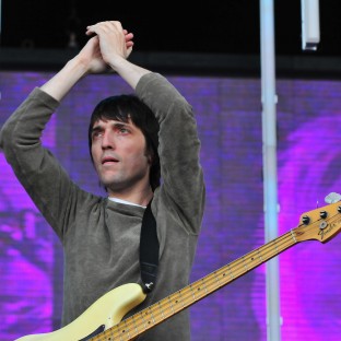 Colin Greenwood de Radiohead participará en un triatlón