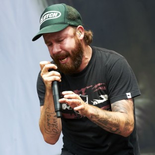 In Flames involucran a Justin Bieber en una broma a sus seguidores