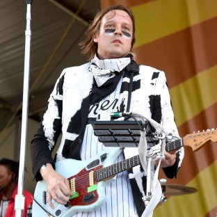 Presenta Arcade Fire con Jools Holland la canción 