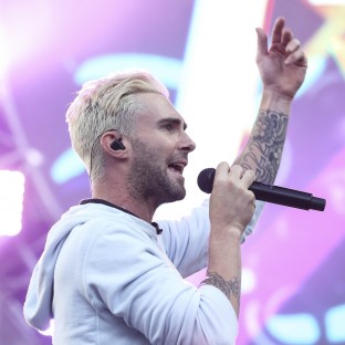 Ve el dramático video de Maroon 5 para 